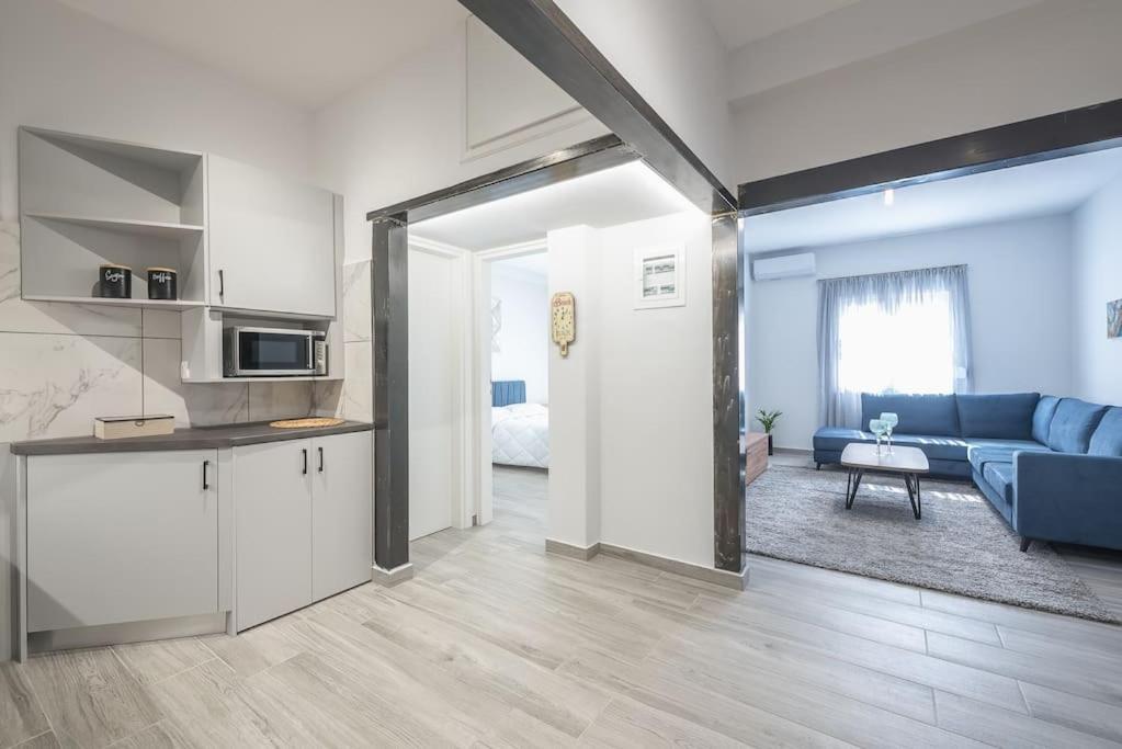 Luxurious Apartment *